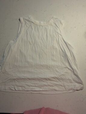 Lululemon Women’s White Sleeveless Tank Top - Classic Lightweight Tee